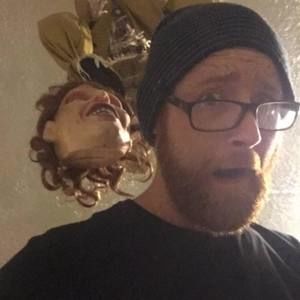 Meet your Posher, Casey